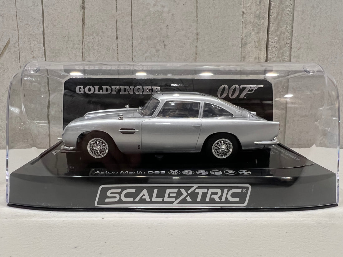 SCALEX JAMES BOND ASTON MARTIN DB5 - GOLDFINGER