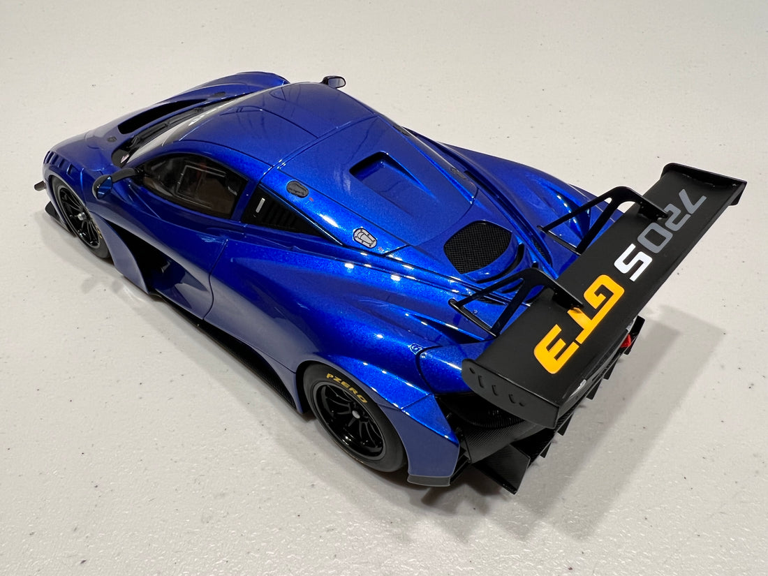 McLAREN 720S GT3 (AZURE BLUE) - SEALED BODY 1:18 - AUTOART