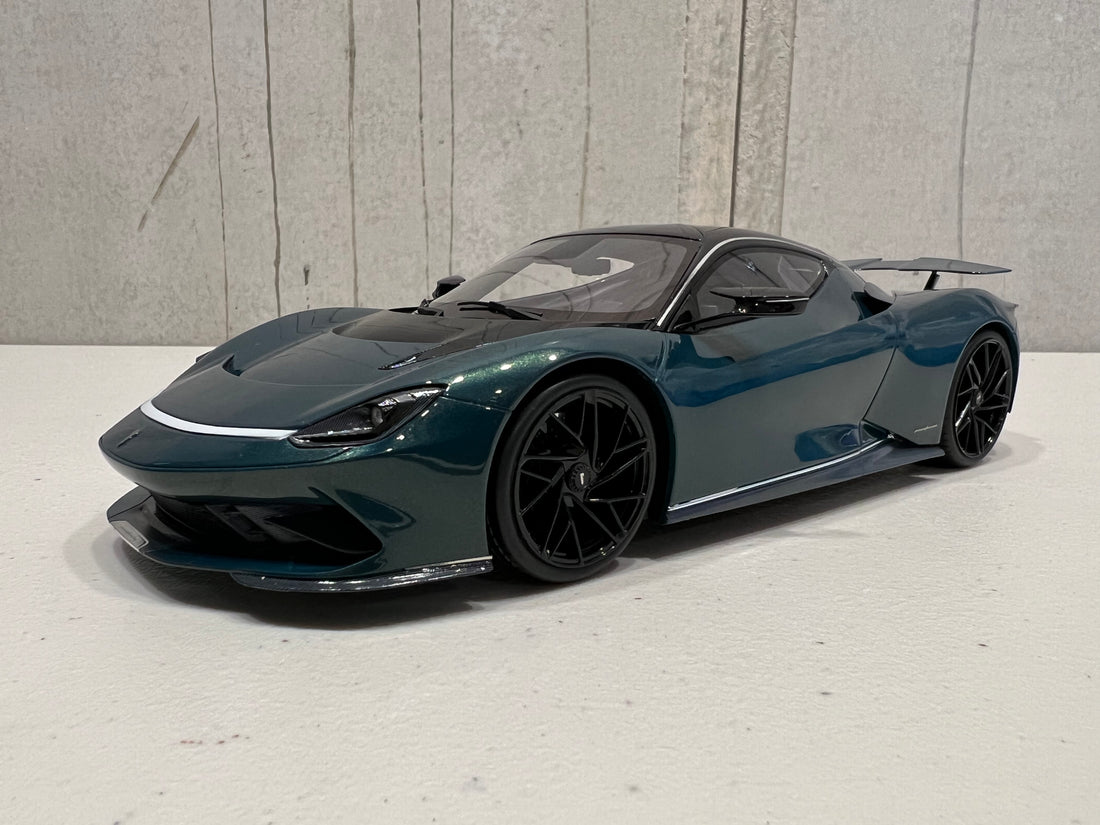 Pininfarina Battista Verde Paradiso - 1:18 Scale Resin Model Car - TOPSPEED