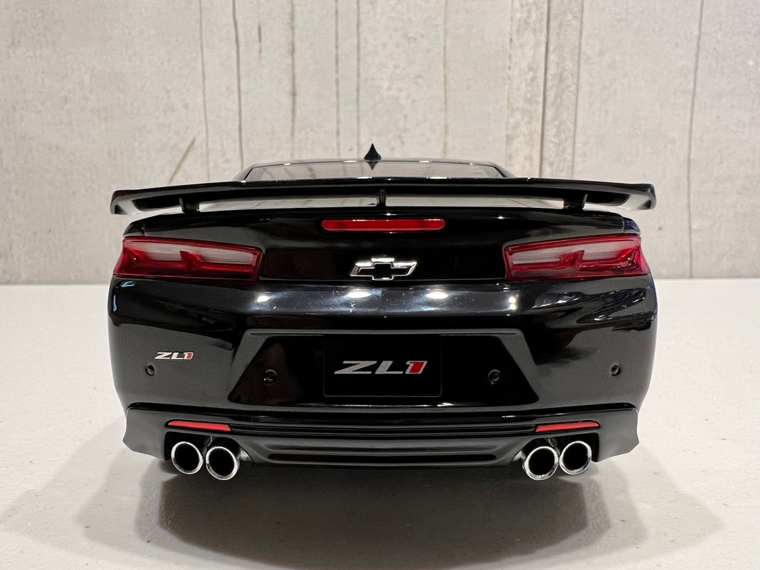 CHEVROLET CAMARO ZL1 2017 (BLACK) - 1:18 SCALE COMPOSITE MODEL - AUTOART