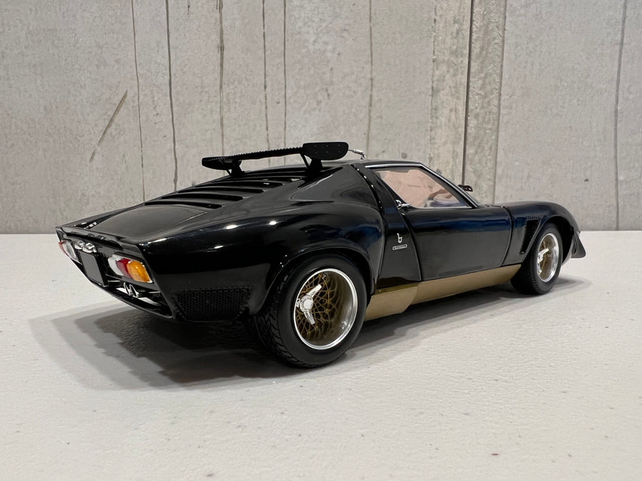 Lamborghini Miura SVR - Black/Gold - 1:18 Scale Diecast Model Car -Kyosho