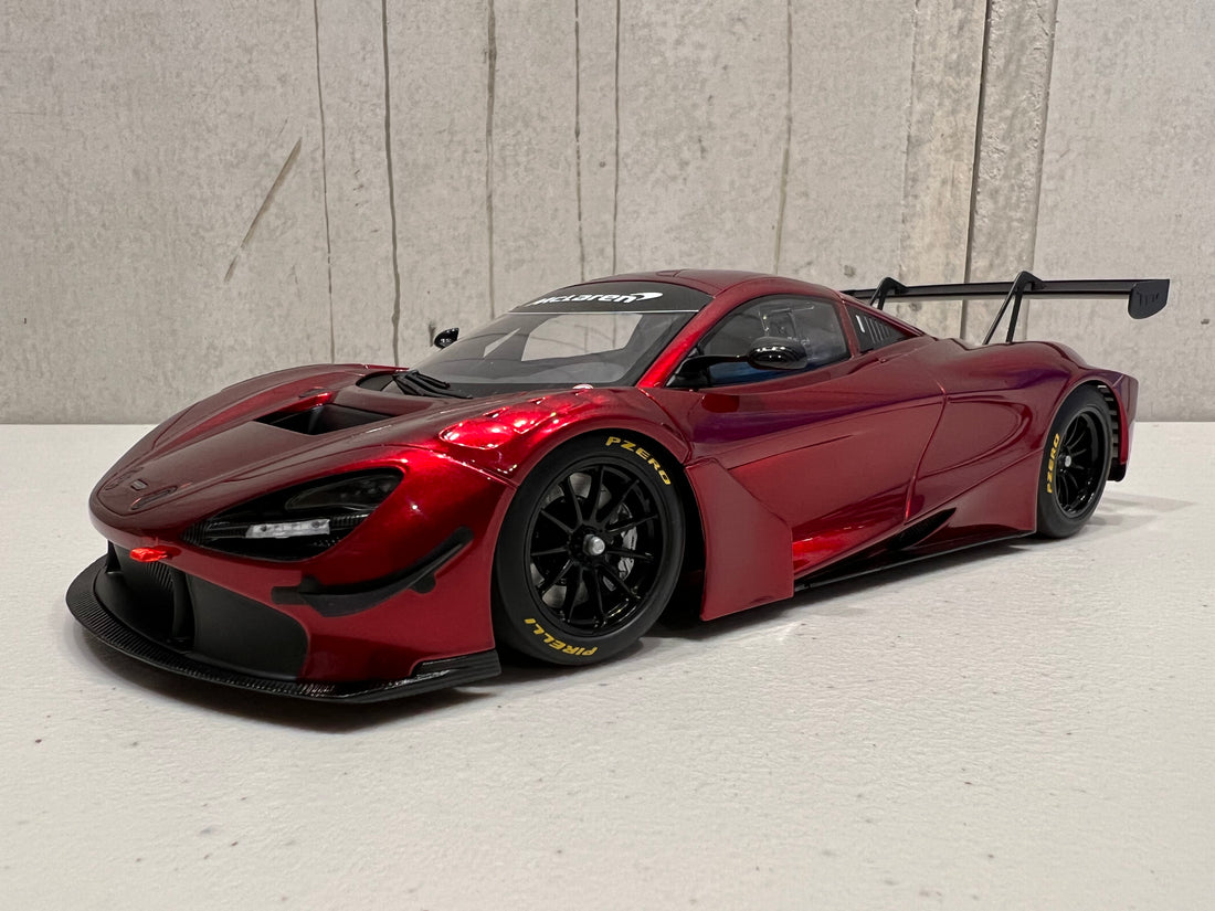 McLAREN 720S GT3 (VOLCANO RED) - 1:18 SEALED BODY - AUTOART