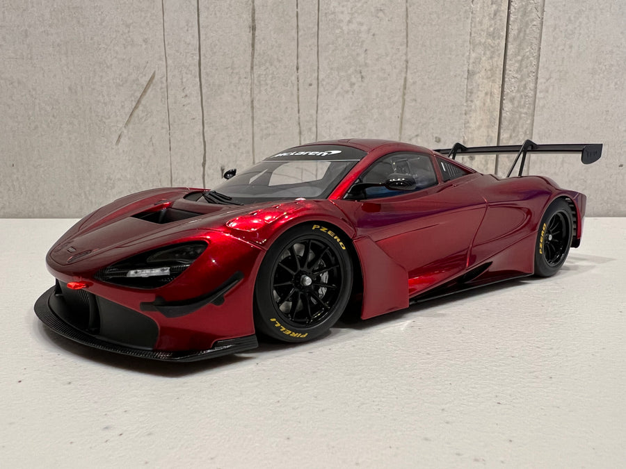 McLAREN 720S GT3 (VOLCANO RED) - 1:18 SEALED BODY - AUTOART