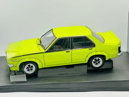 HOLDEN LH TORANA L34 SLR5000 - BARBADOS GREEN - 1:18 SCALE DIECAST MODEL - AUTOart