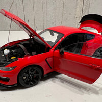 FORD SHELBY GT-350R (RACE RED) 1:18 SCALE - AUTOART