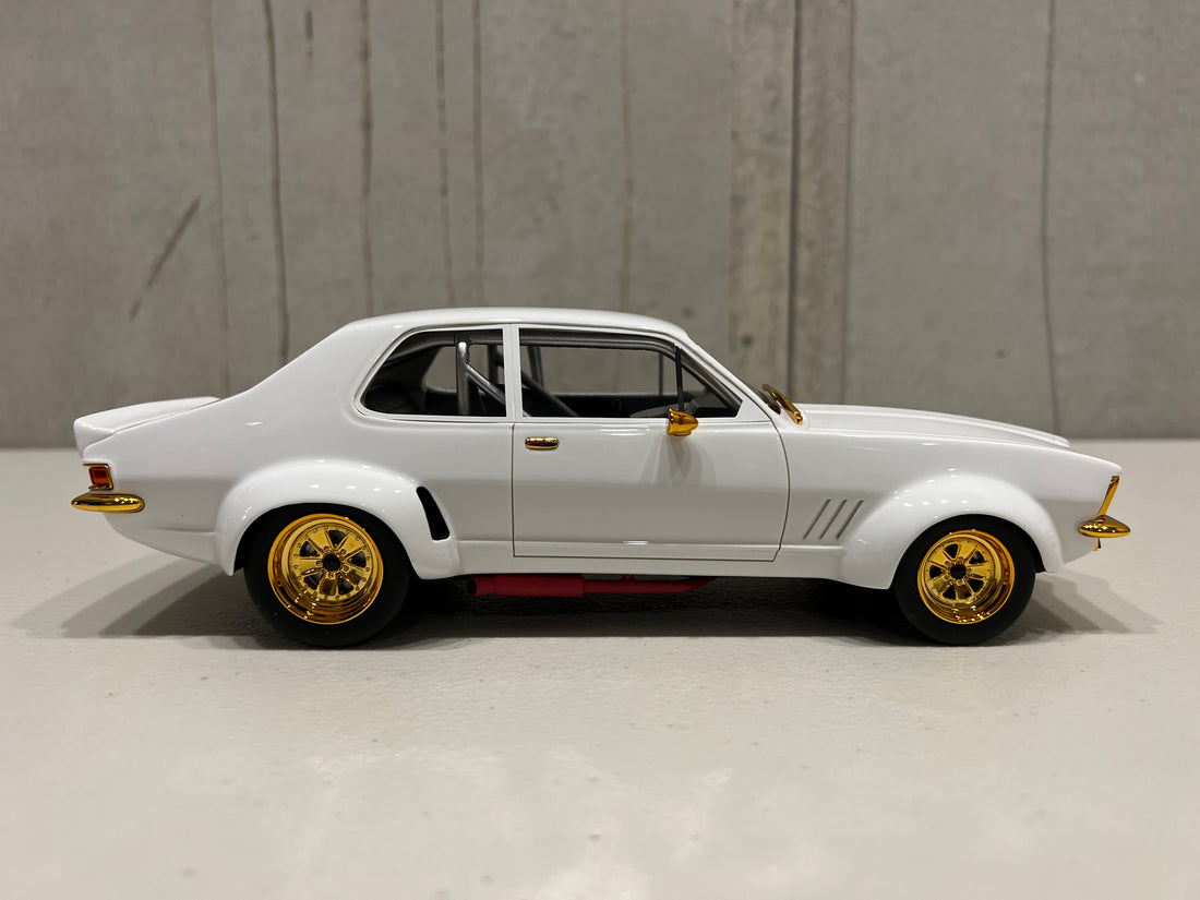 PETER BROCK - LJ TORANA V8 SPORTS SEDAN "BEAST BROCK" - 1 OF 52 - 1:18 SCALE MODEL