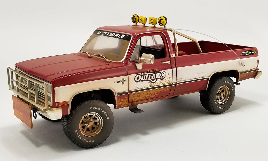 *PRE-ORDER* 1982 CHEVROLET K-20 - WORLD OF OUTLAWS PUSH TRUCK - 1:18 SCALE - ACME EXCLUSIVE