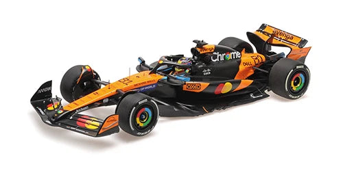 2025 OSCAR PIASSTRI - CHINESE GP WINNER - #81 McLAREN MCL39 - 1:18 SCALE MODEL  Minichamps