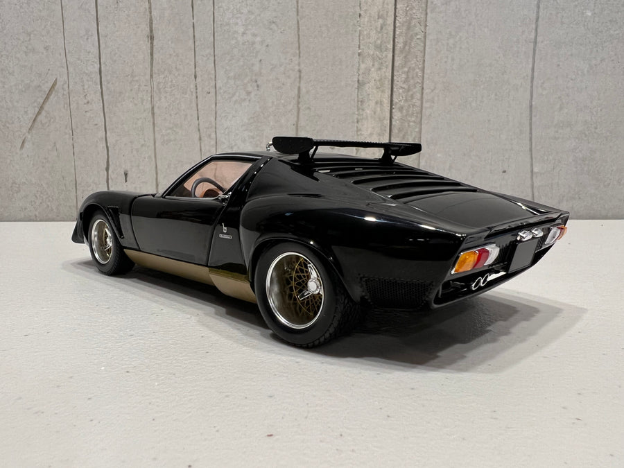 Lamborghini Miura SVR - Black/Gold - 1:18 Scale Diecast Model Car -Kyosho