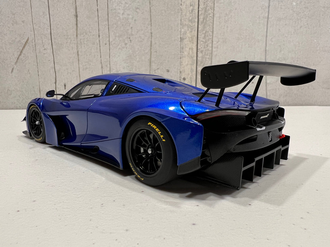 McLAREN 720S GT3 (AZURE BLUE) - SEALED BODY 1:18 - AUTOART