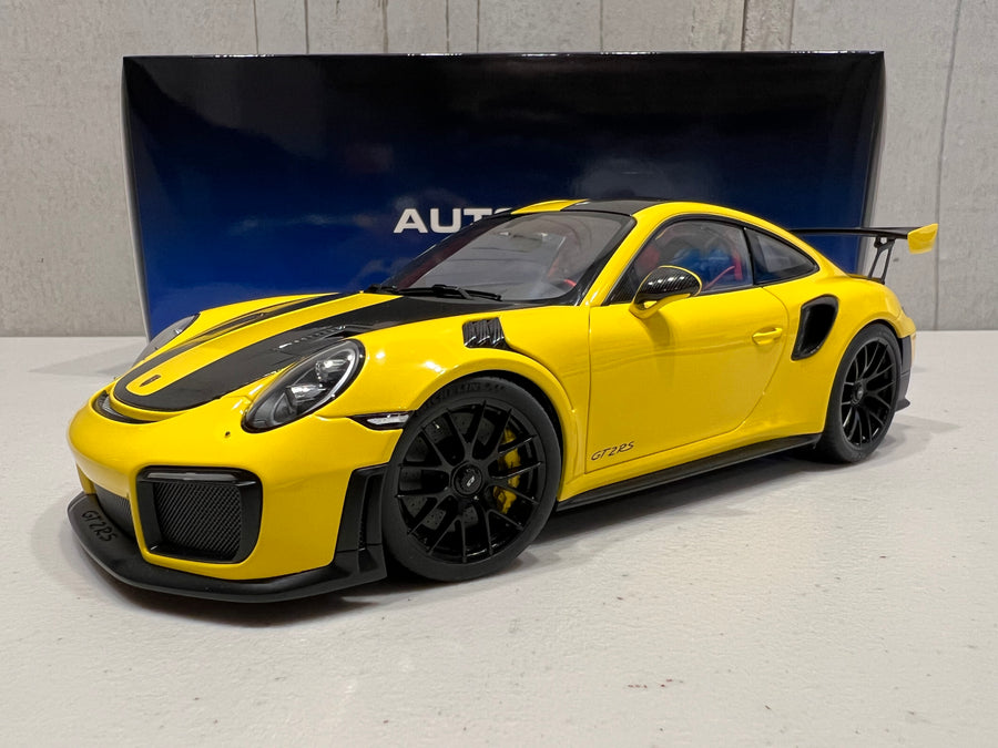 PORSCHE 911 (991.2) GT2 RS WEISSACH PACKAGE (RACING YELLOW)