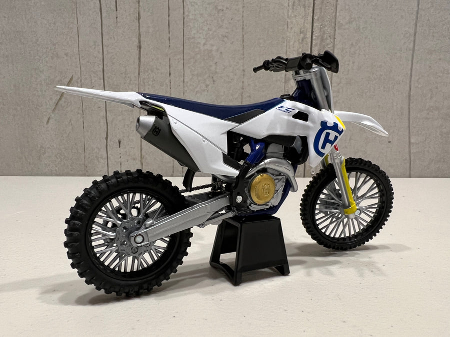 HUSQVARNA FC450 - 1:12 SCALE - DIRTBIKE MODEL