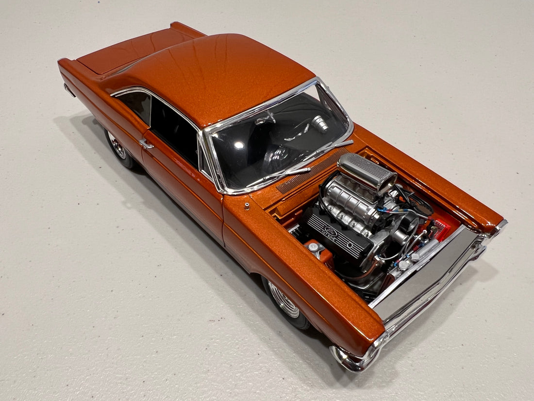 1967 FORD FAIRLANE BLOWN 427 SOHC STREET MACHINE - 1:18 SCALE DIECAST MODEL - ACME