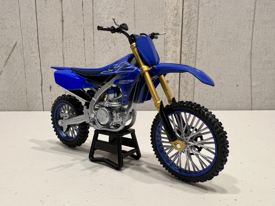 YAMAHA YZ-450F 2022 - 1:12 SCALE - DIRTBIKE MODEL