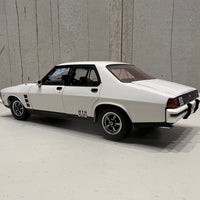 HOLDEN HX MONARO GTS SEDAN – COTILLION WHITE - 1:18 DIECAST MODEL