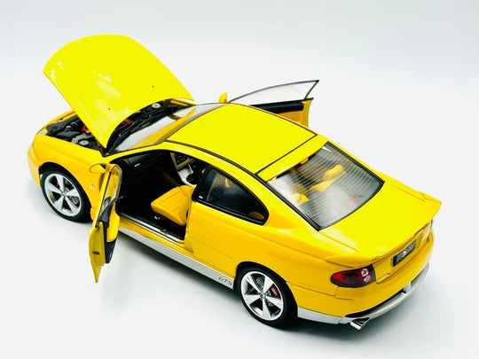 HSV GTS COUPE - DEVIL YELLOW - 1:18 SCALE DIECAST MODEL - AUTOart