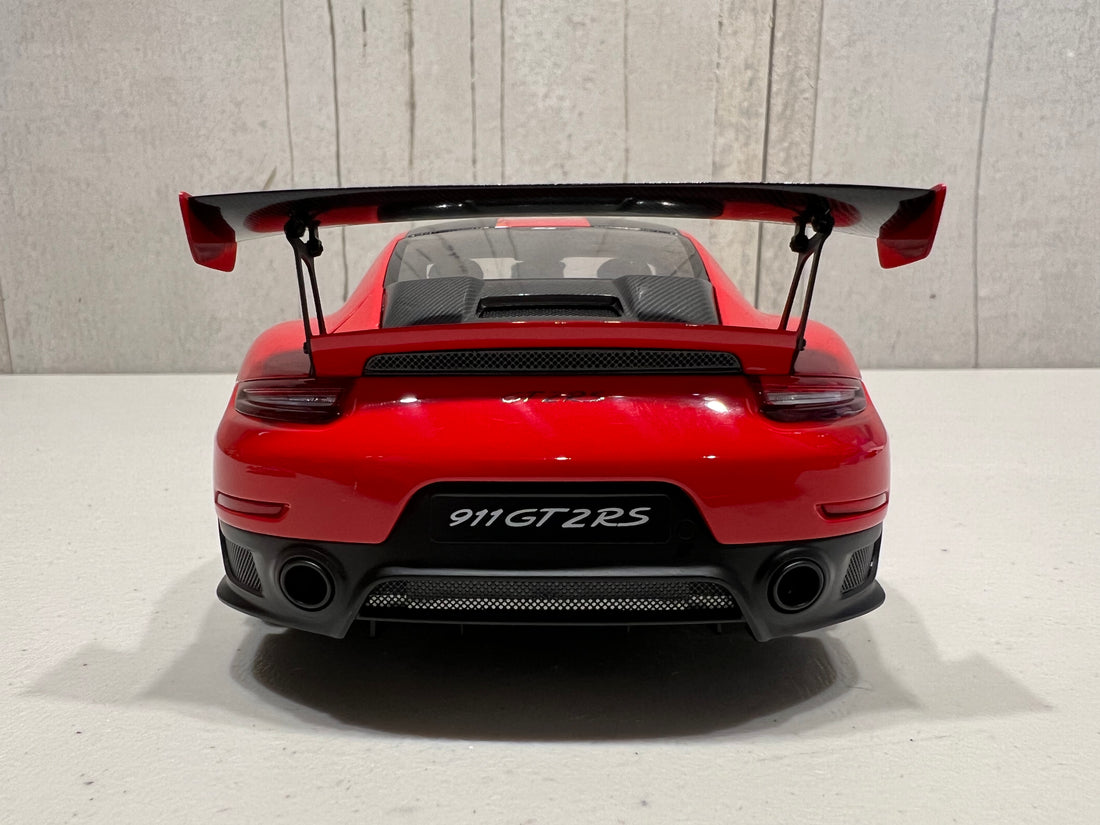 PORSCHE 911 (991.2) GT2 RS WEISSACH PACKAGE ( GUARDS RED ) AUTOART 1:18