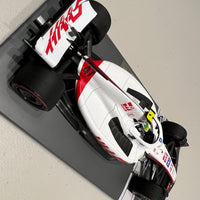 HAAS F1 TEAM VF-22 - MICK SCHUMACHER - BAHRAIN GP 2022 - 1:18 Scale Resin Model Car - Minichamps