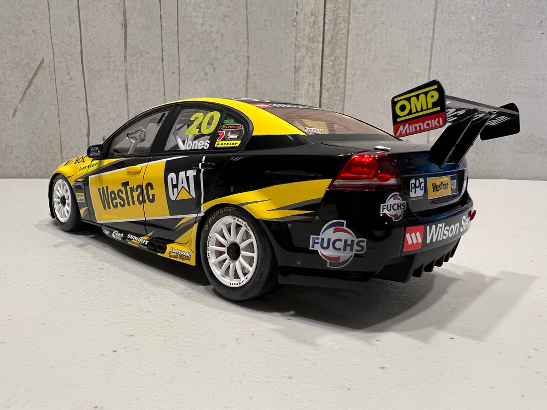 ANDREW JONES - 2012 WESTRAC HOLDEN VEII COMMODORE - DUNLOP SERIES - 1:18 SCALE DIECAST MODEL - BIANTE