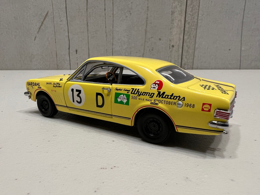 Yellow HK Monaro GTS 327 - 1:32 Scale Diecast Model