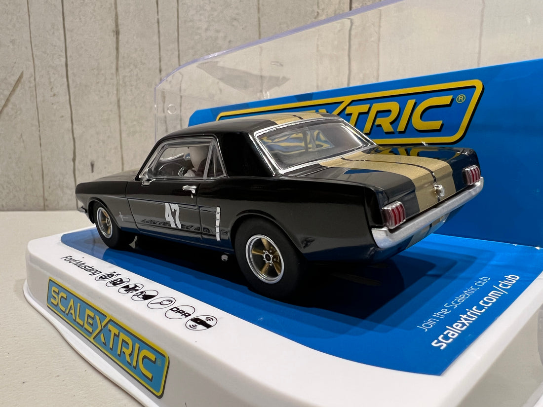 Scalextric Ford Mustang Black and Gold