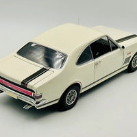 HOLDEN MONARO HK GTS - ERMINE WHITE - 1:18 SCALE DIECAST MODEL - BIANTE/AUTOART