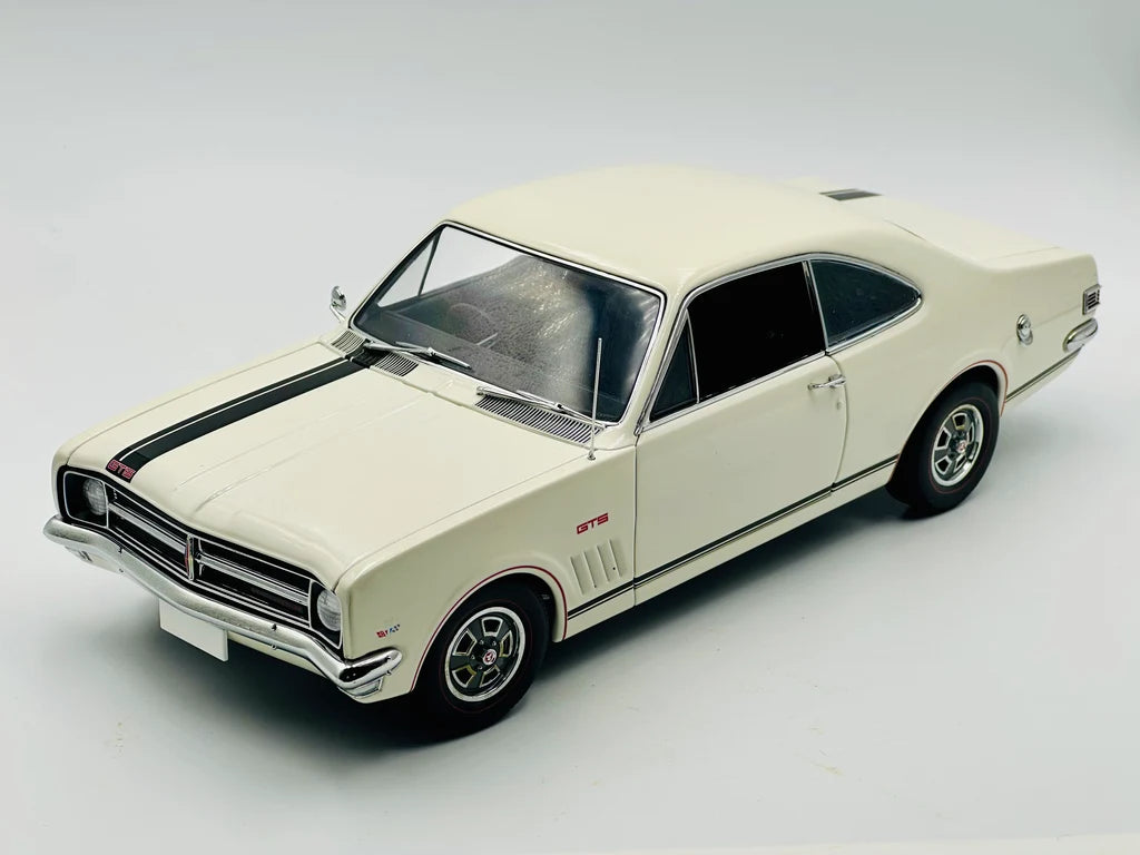 HOLDEN MONARO HK GTS - ERMINE WHITE - 1:18 SCALE DIECAST MODEL - BIANTE/AUTOART