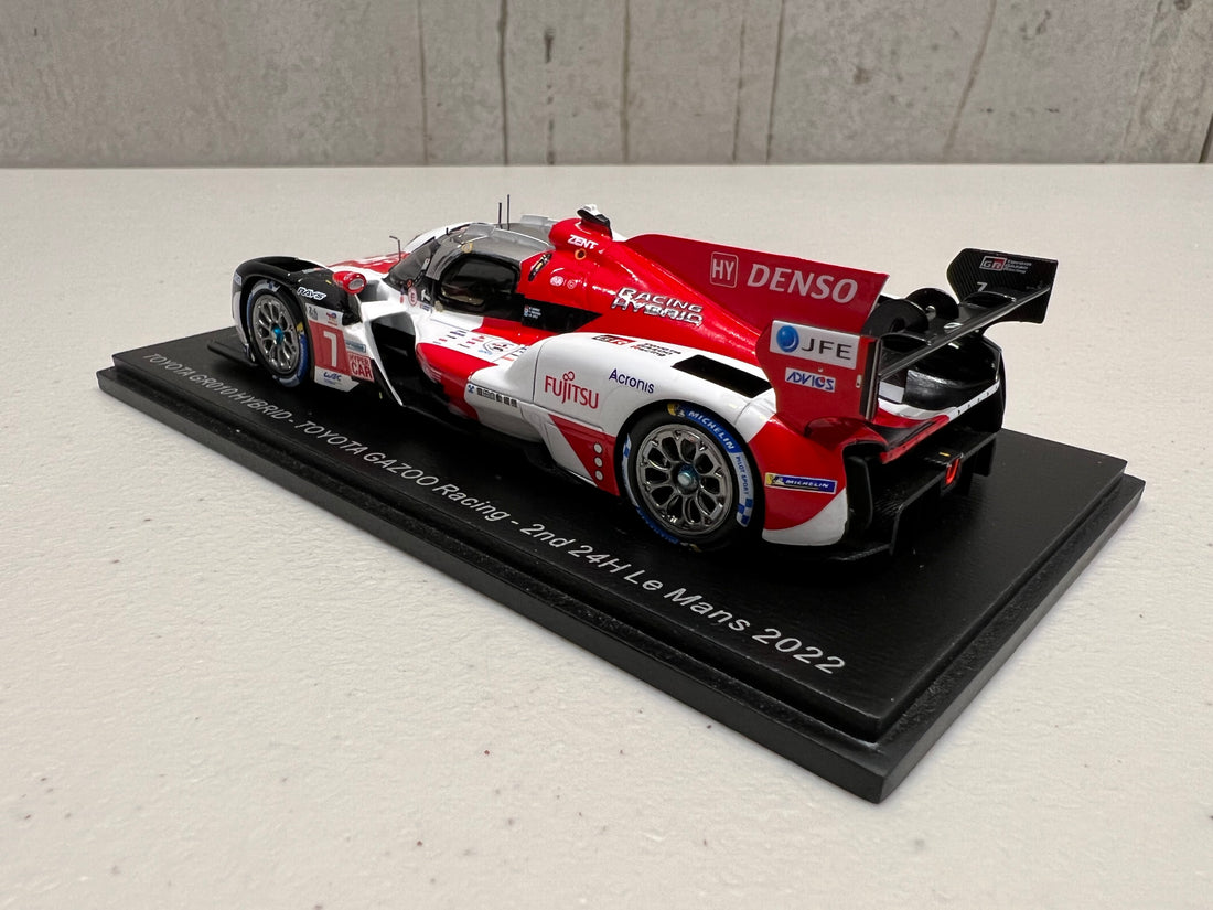 TOYOTA GR010 HYBRID No.7 TOYOTA GAZOO Racing - 2nd 24H Le Mans 2022 - M. Conway - K. Kobayashi - J. M. López - 1:43 Scale Resin Model Car - Spark