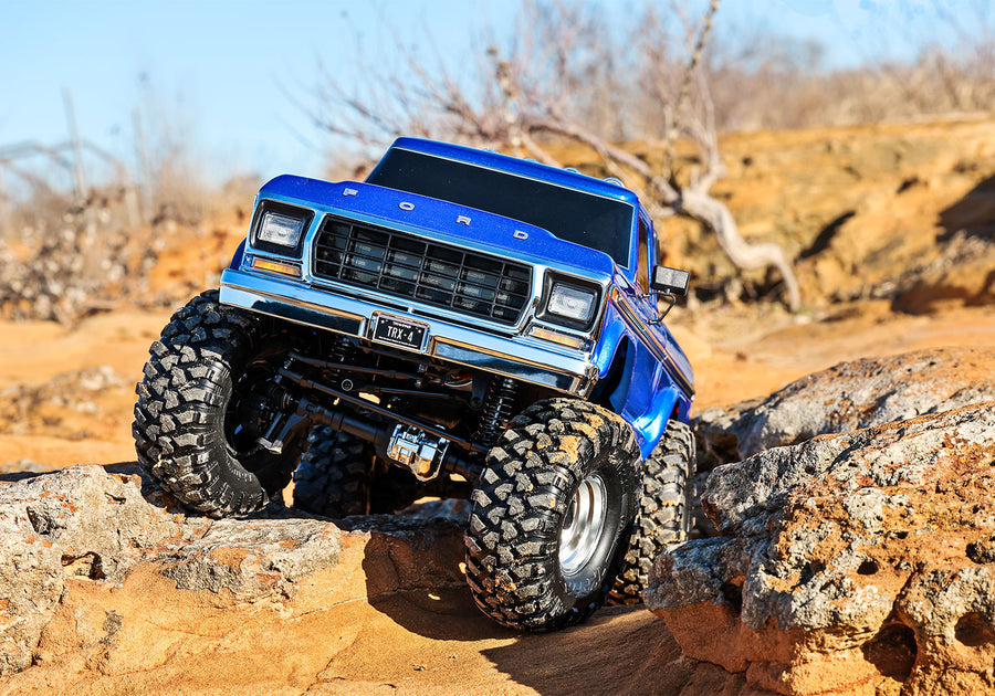 TRAXXAS TRX-4 HIGH TRAIL EDITION WITH 1979 FORD F-150 TRUCK BODY 1/10 SCALE 4WD