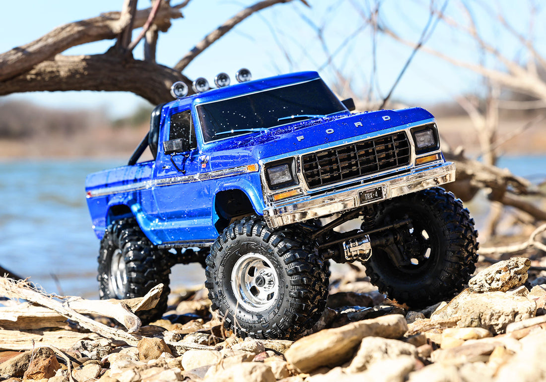 TRAXXAS TRX-4 HIGH TRAIL EDITION WITH 1979 FORD F-150 TRUCK BODY 1/10 SCALE 4WD