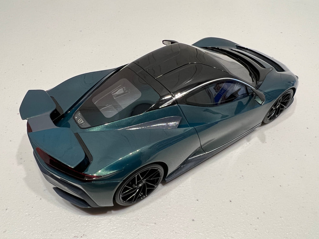 Pininfarina Battista Verde Paradiso - 1:18 Scale Resin Model Car - TOPSPEED