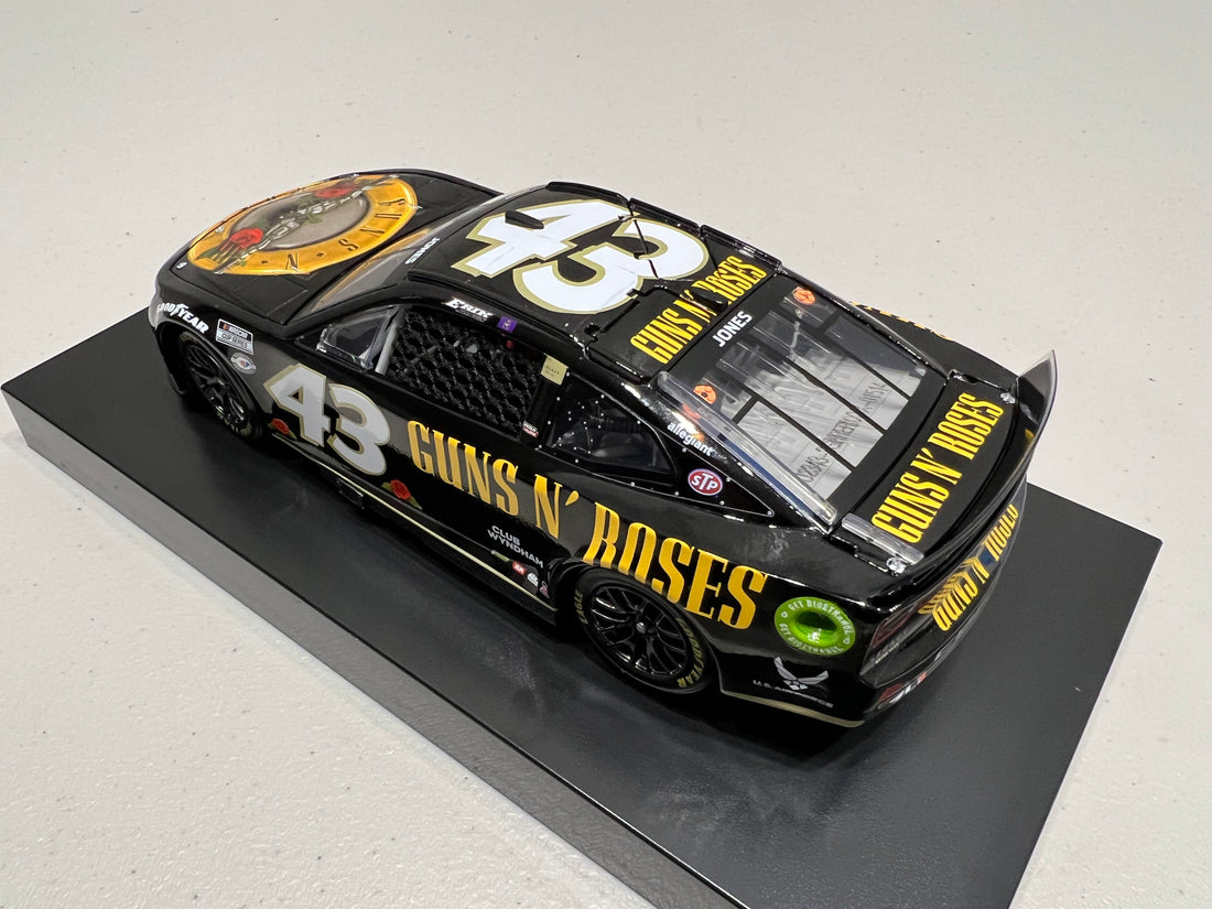 Die Cast Roses ERIK JONES 2023 GUNS N ROSES 1:24 ARC DIECAST