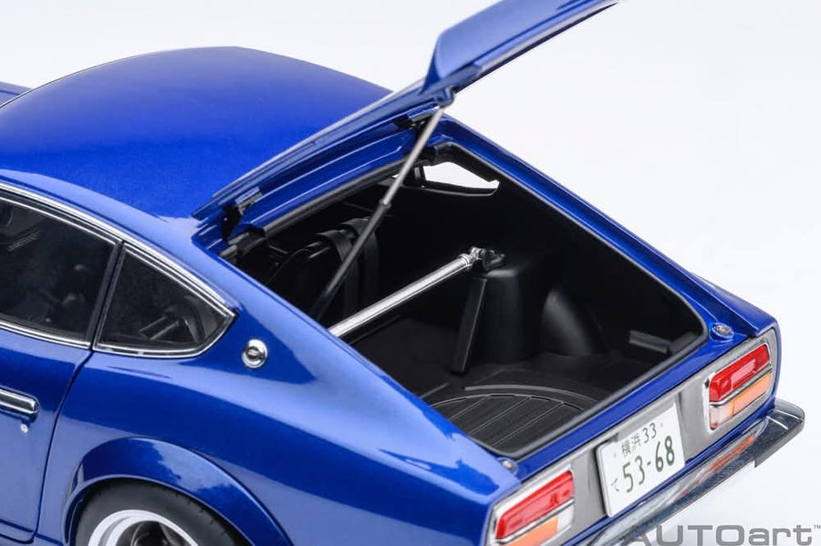 *PRE-ORDER* Nissan Fairlady Z (S30) Wangan Midnight “Akuma no Z” Comic #1 version - 1:18 Scale Model - AUTOart