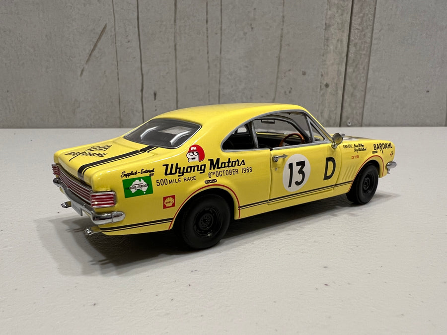 Yellow HK Monaro GTS 327 - 1:32 Scale Diecast Model