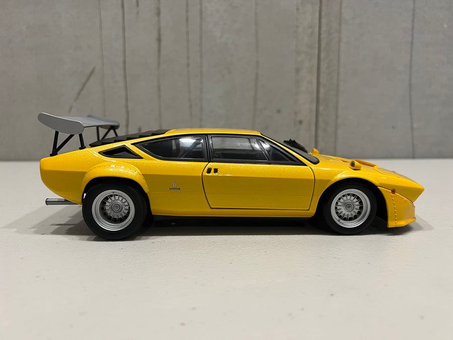 Lamborghini Urraco Rally - Yellow Pearl - 1:18 Scale Diecast Model Car - Kyosho