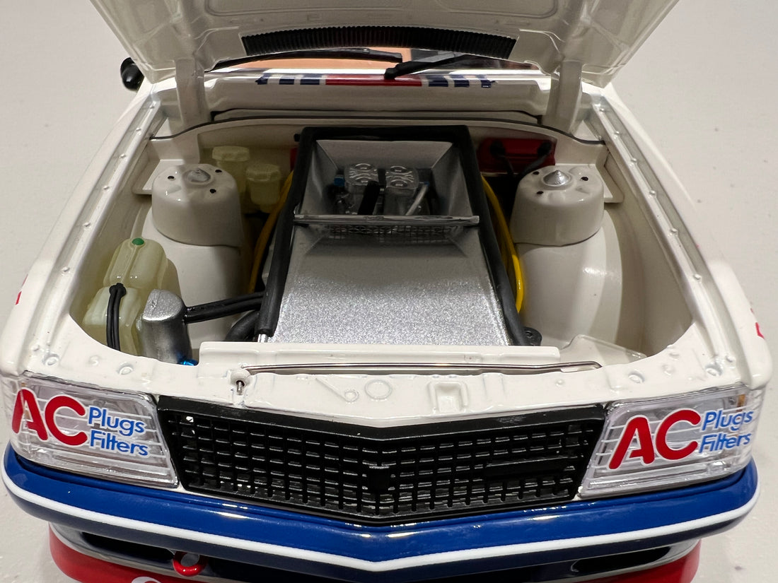 HOLDEN VC COMMODORE – 1981 BATHURST CAR CULLEN / JONES - 1:18 SCALE DIECAST MODEL