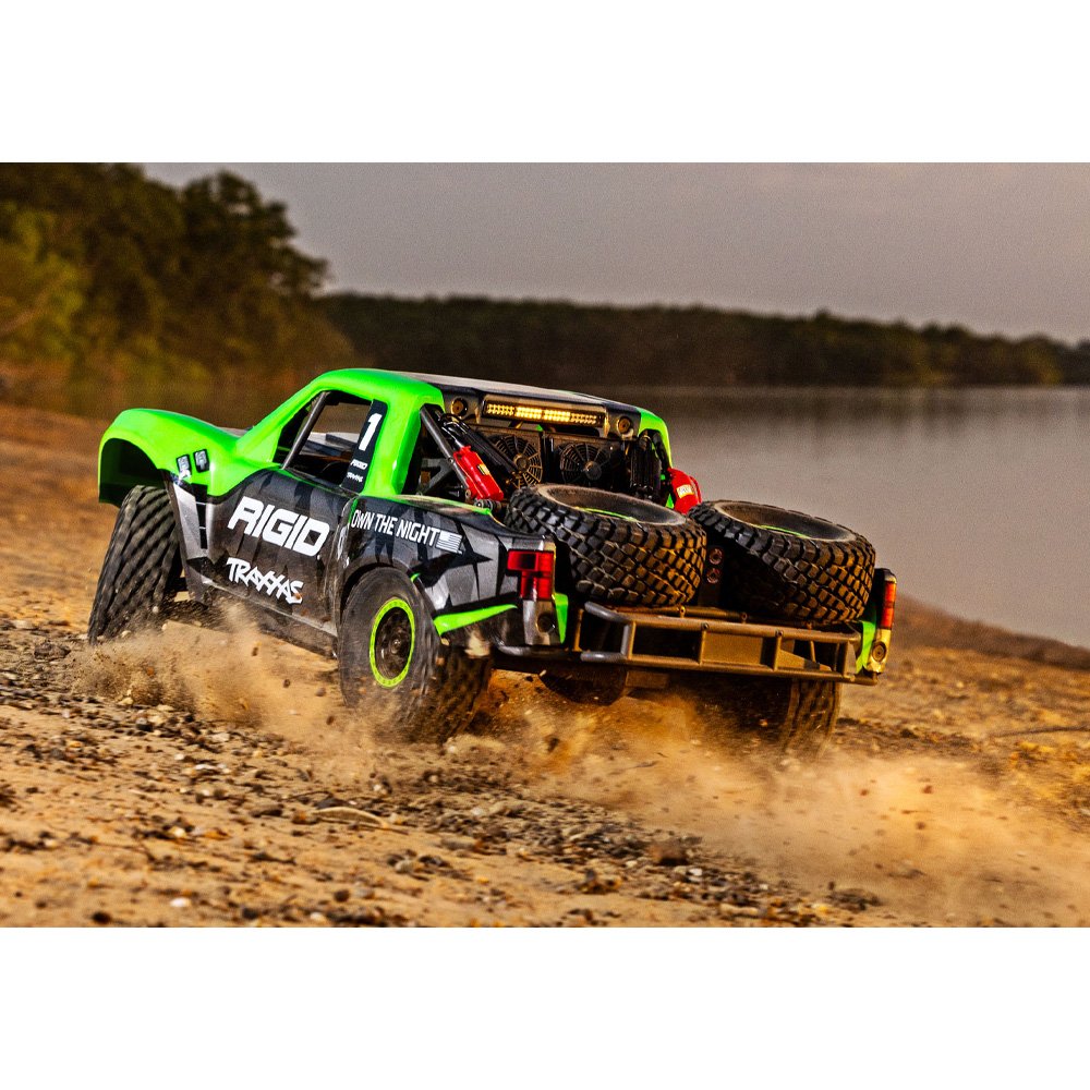 TRAXXAS UNLIMITED DESERT RACER 6S WD WITH LIGHTS