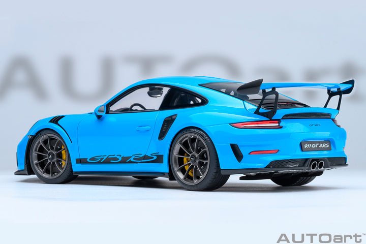 PORSCHE 911 (991.2) GT3 RS WEISSACH PACKAGE - RIVIERA BLUE - 1:18 SCALE MODEL - AUTOart
