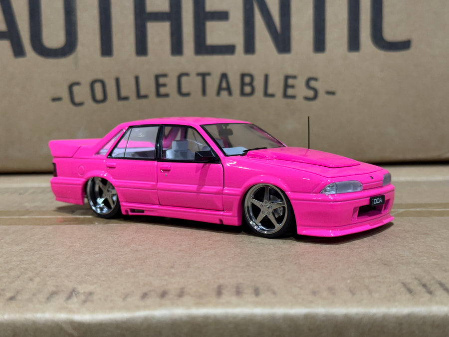 *PRE-ORDER* CUSTOM VL WALKINSHAW - PINK - 1:24 SCALE DIECAST MODEL -DDA