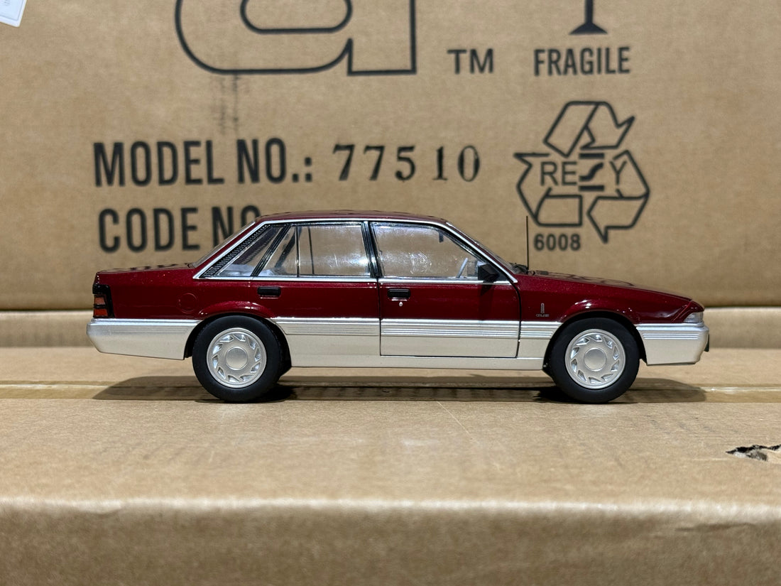 HOLDEN VL CALAIS - RED/SILVER - 1:24 SCALE DIECAST MODEL - DDA