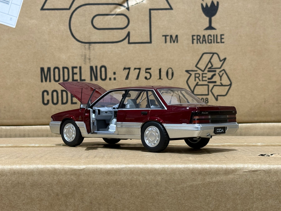 HOLDEN VL CALAIS - RED/SILVER - 1:24 SCALE DIECAST MODEL - DDA