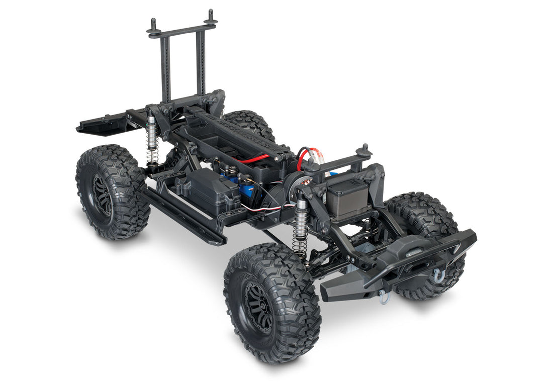 TRAXXAS TRX-4 LAND ROVER DEFENDER SCALE AND TRAIL CRAWLER BLUE - 1:10 SCALE