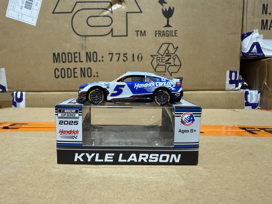 KYLE LARSON 2025 HENDRICKCARS.COM H1100 1:64 SCALE ARC DIECAST