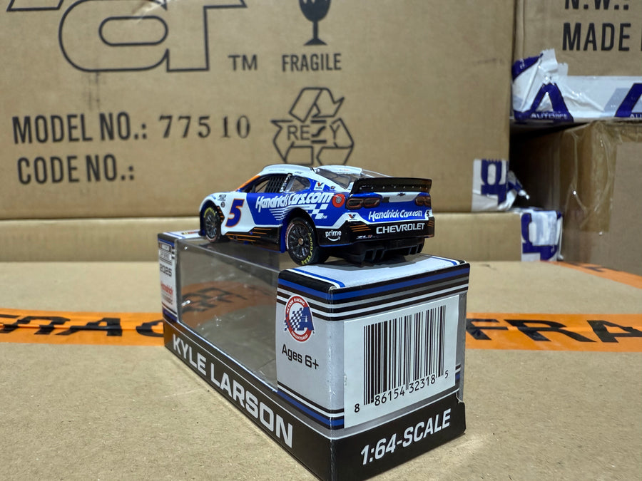 KYLE LARSON 2025 HENDRICKCARS.COM H1100 1:64 SCALE ARC DIECAST