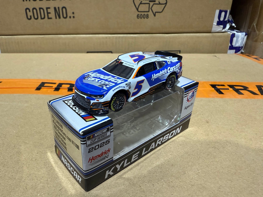 KYLE LARSON 2025 HENDRICKCARS.COM H1100 1:64 SCALE ARC DIECAST