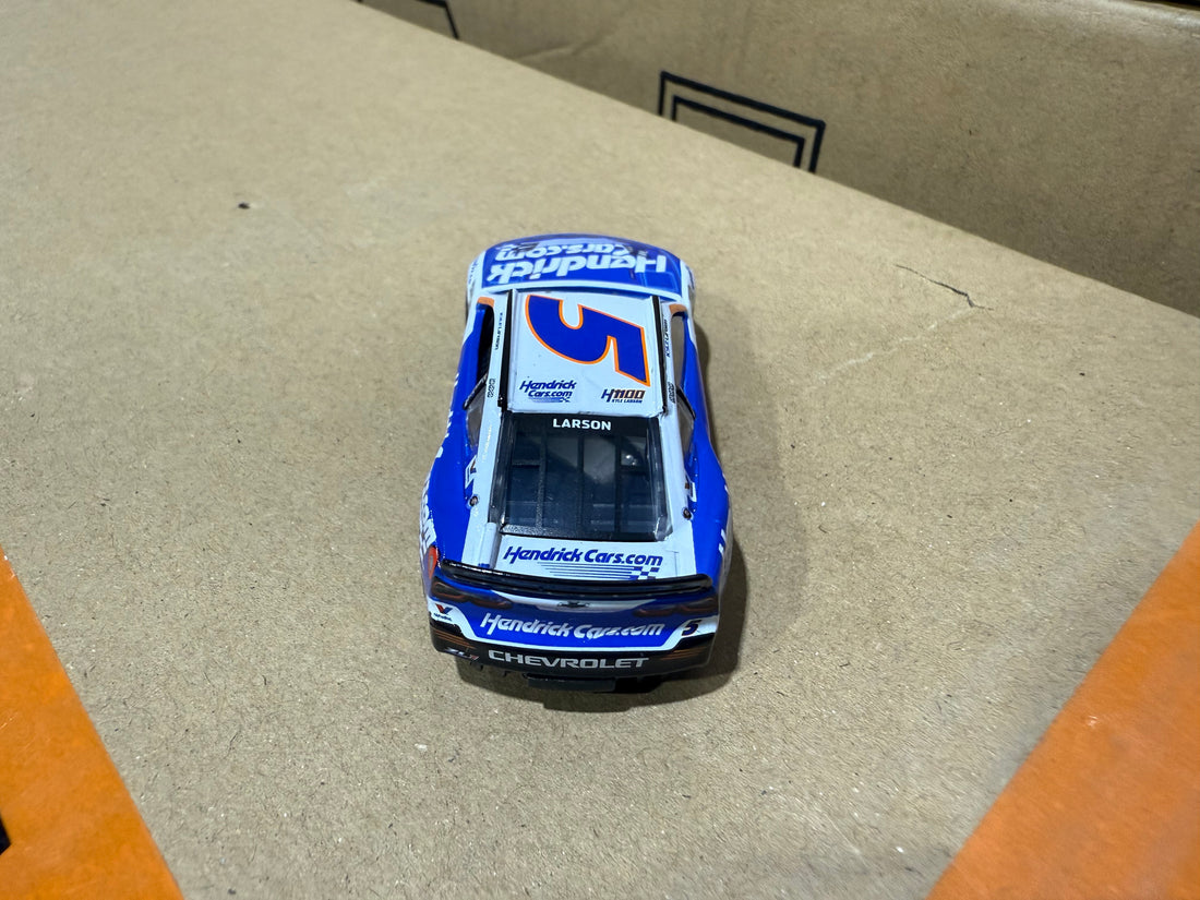 KYLE LARSON 2025 HENDRICKCARS.COM H1100 1:64 SCALE ARC DIECAST