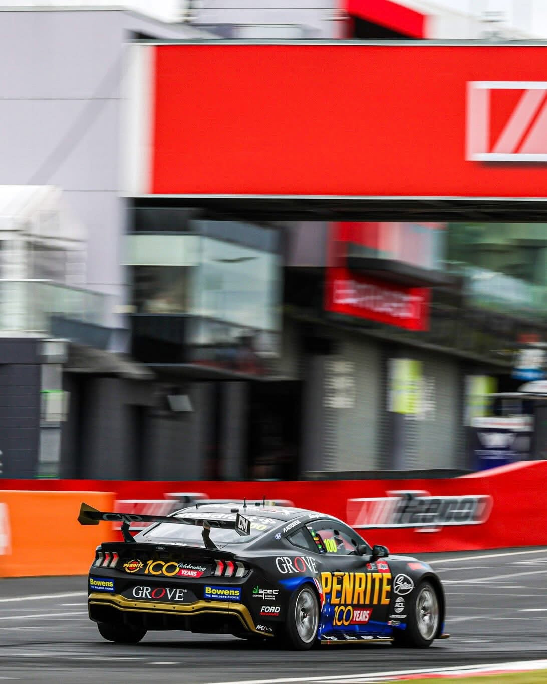 *PRE-ORDER* MATTHEW PAYNE & GARTH TANDER - PENRITE RACING #100 FORD MUSTANG GT - 2025 BATHURST 1000 WINNER - 1:18 SCALE MODEL DIECAST - Authentic Collectables