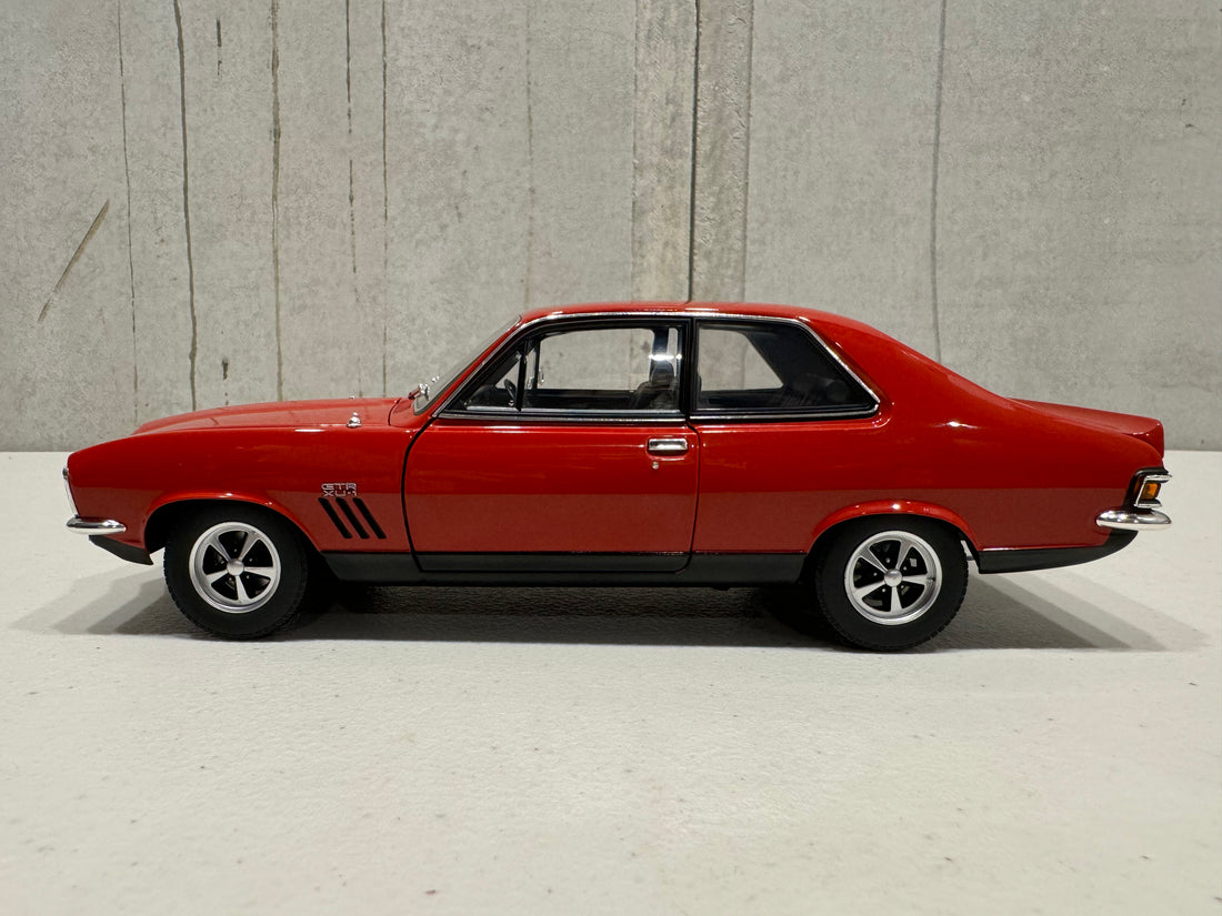 HOLDEN LJ TORANA GTR XU-1 "SALAMANCE RED" - 1:18 SCALE DIECAST MODEL