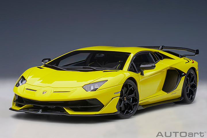 LAMBORGHINI AVENTADOR SVJ (GIALLO TENERIFE/PEARL YELLOW) 1:18 SCALE MODEL - AUTOART