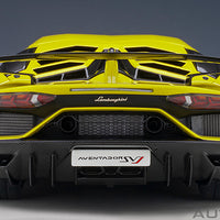 LAMBORGHINI AVENTADOR SVJ (GIALLO TENERIFE/PEARL YELLOW) 1:18 SCALE MODEL - AUTOART